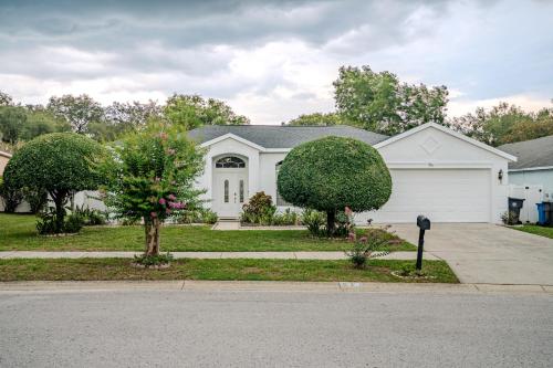 Cozy and Comfortable Home 3-Beds 2-Baths with Entertainment Room Sleeps 7