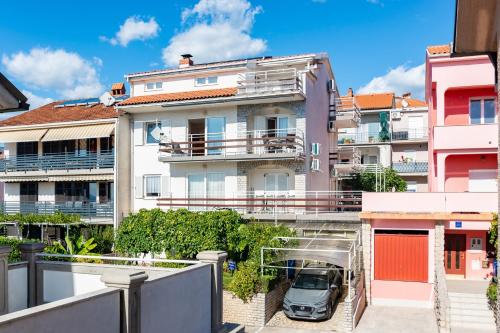 Apartments with parking space Crikvenica - 5553 4