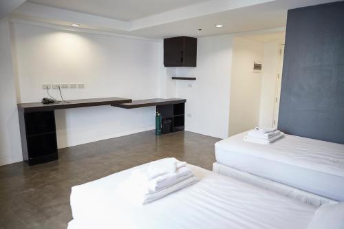 5880 Enriquez Residences, Manila (fotografie 10)