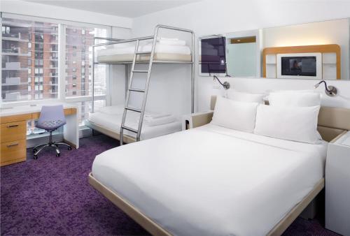 1 queen bed
