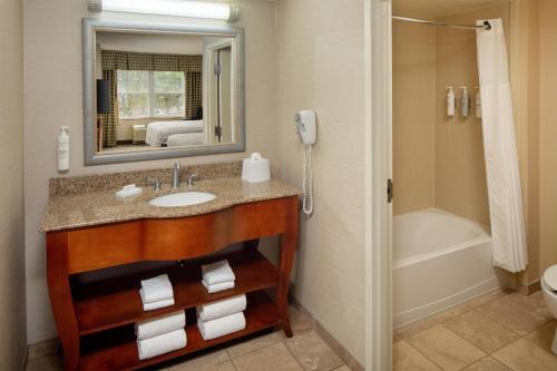 2 bedrooms, 3 beds