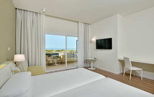 2 twin beds