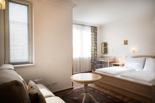 1 double bed