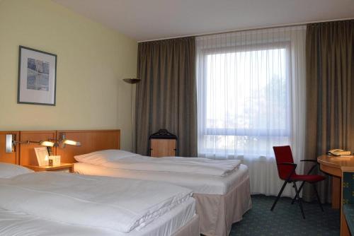 2 twin beds