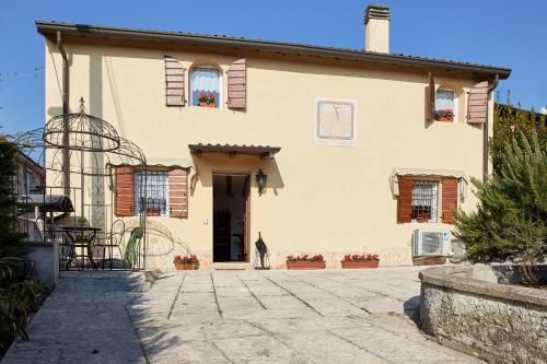  B&B Castel Montorio, Pension in Verona