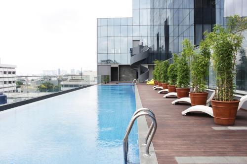 92604927 Vertu Harmoni Jakarta