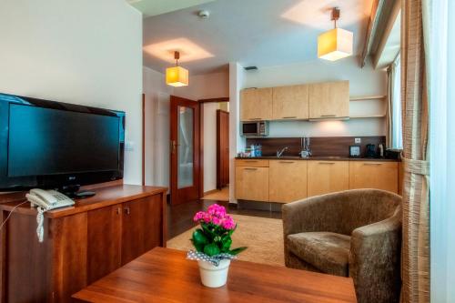 Hotel Murowanica - image 10