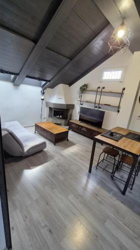 Loft Milano M4 - Tiny Comfort & Relax