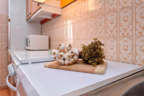 Apartment Tonko in Stari Grad