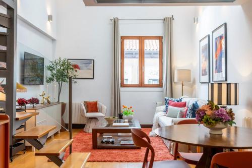Duplex in the Heart of Madrid - Temporada