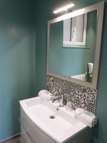 Hotel Les Embruns - image 4