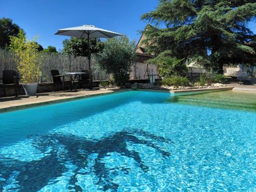 Auberge du Relais d'Auniac - Hôtel Bar Restaurant Piscine Hotel de charme Gourdon