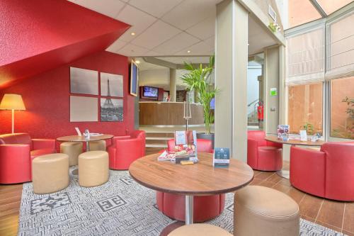 Hotel - Restaurant Campanile Paris Ouest- Nanterre- La Défense