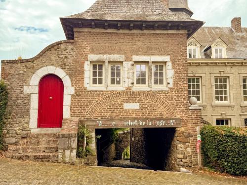 Petit Chateau de la Rose gîte à louer Feneur