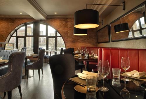 Malmaison Newcastle - image 6
