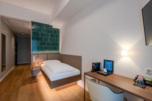 1 twin bed
