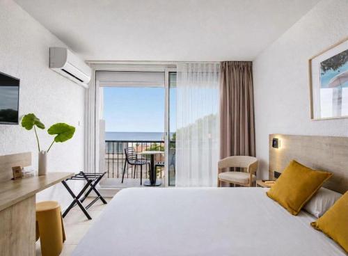 Hotel Centre Plage - Hôtel - Argelès-sur-Mer