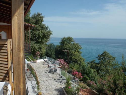 Olympos Hotel - image 6