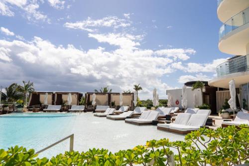 SLS Cancun