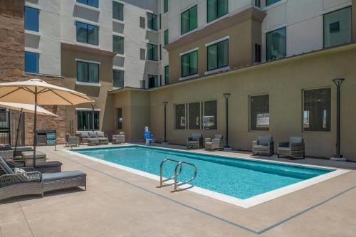 Swimming pool, Residence Inn by Marriott Claremont in Claremont (CA)