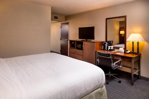 Holiday Inn Hotel & Suites Oklahoma City North, an IHG Hotel