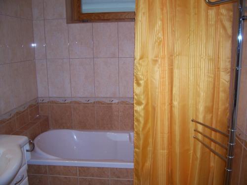 Júlia Vendégház - image 11