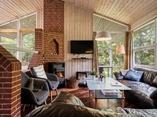  Holiday Home Unto - 100m from the sea by Interhome in Hadsund