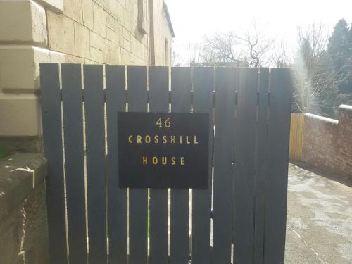 Crosshill House - image 9