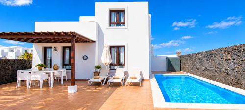 Playa Blanca Lanzarote Villa Clocló - Private heated pool, Wifi, private parking