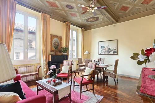 Luxury Apartment Il Porcellino with view