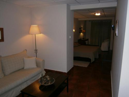 Hotel El Castrejon - image 14