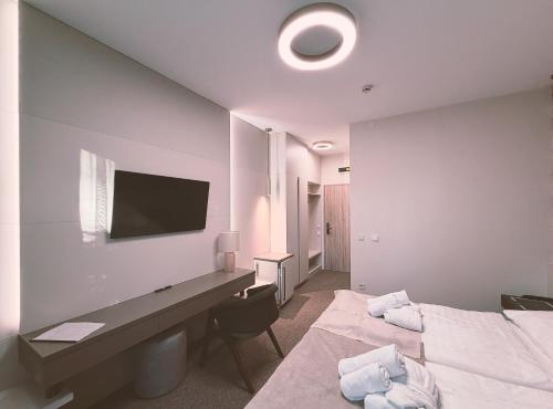 2 twin beds