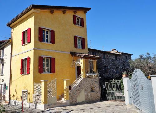  House Versilia Luca E Giada, 10 minuti da Forte dei Marmi in Querceta