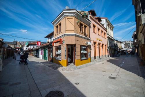 Hotel Noble - image 6