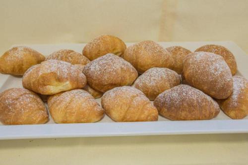 hotel zurich toho 2001 higashi ku hikarimachi 2 7 31 hiroshima japan jp 732 0052 logis hotel restau