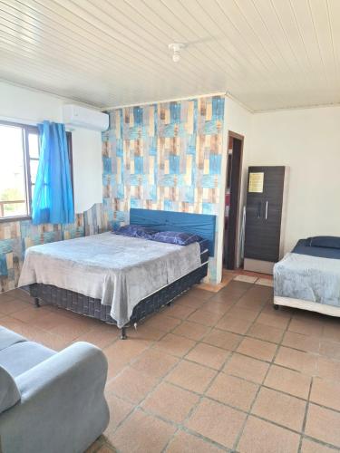 1 double bed, 1 twin bed, 1 sofa bed