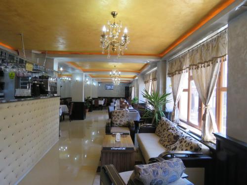 Hotel Foisor - image 8