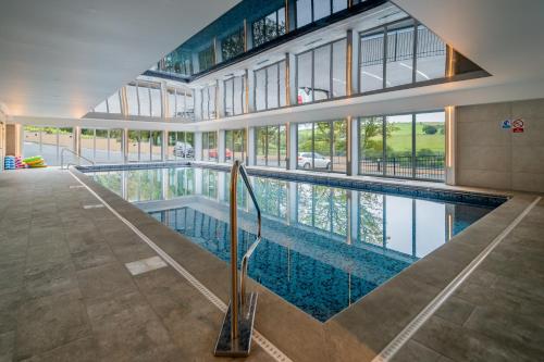 . Nantsidyll Farm Spa & Holiday Lodges