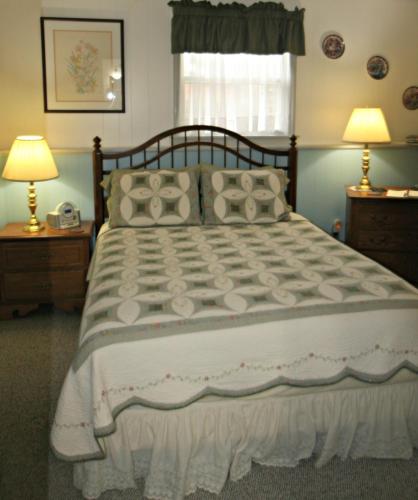 Carriage Corner Bed & Breakfast