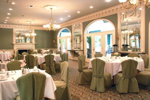 Monmouth Historic Inn - 연회장