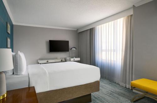 1 queen bed