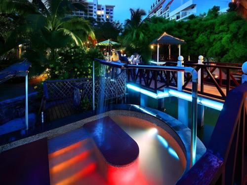 Yuhai International Resort Hotel in Sanya