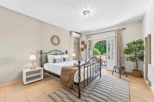 Villa Caravela by Algarve Holidays 4