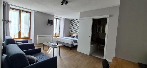 1 queen bed