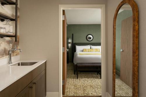 Sleeps 2