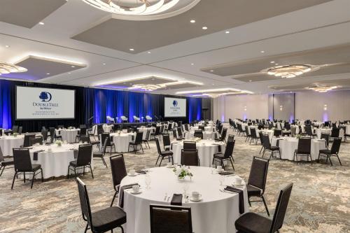 غرفة الاجتماعات/الاحتفالات, DoubleTree by Hilton Hotel Bloomington - Minneapolis South in بلومينجتون