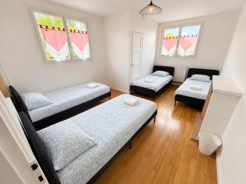 Chambre 1 - Appart Hôtel Zénith - Espaces communs partagés - Location saisonnière - Sotteville-lès-Rouen