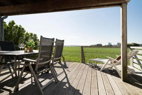 FehmAmore mit See-und Hafenblick in Fehmarn, Deutschland