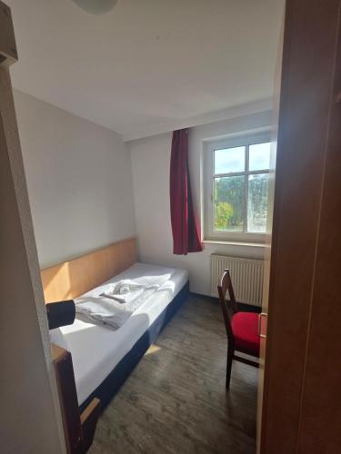 1 twin bed