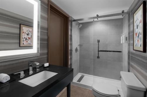 2 bedrooms, 3 beds
